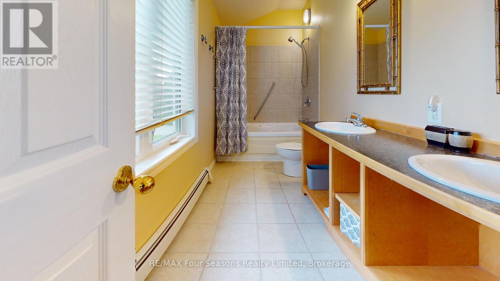 163 Craigleith Road Property Photo 13