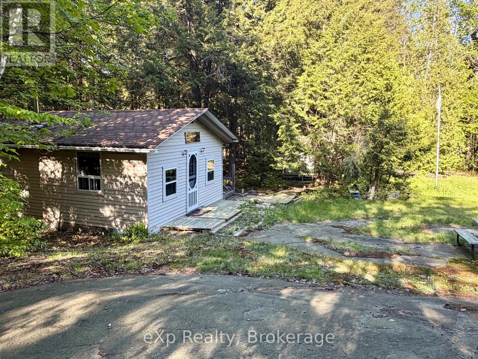 1080 Milne Road Property Photo 4