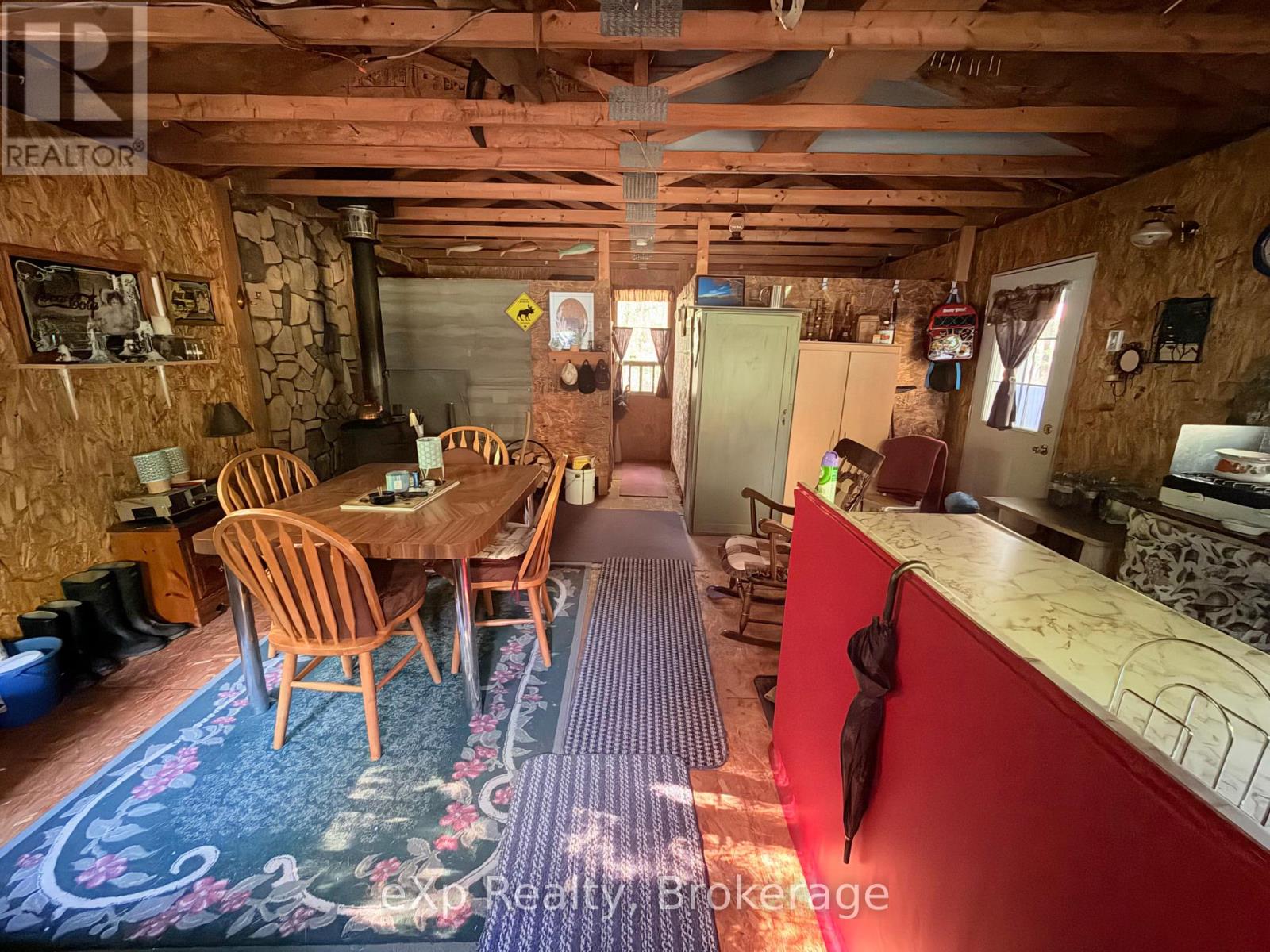 1080 Milne Road Property Photo 5