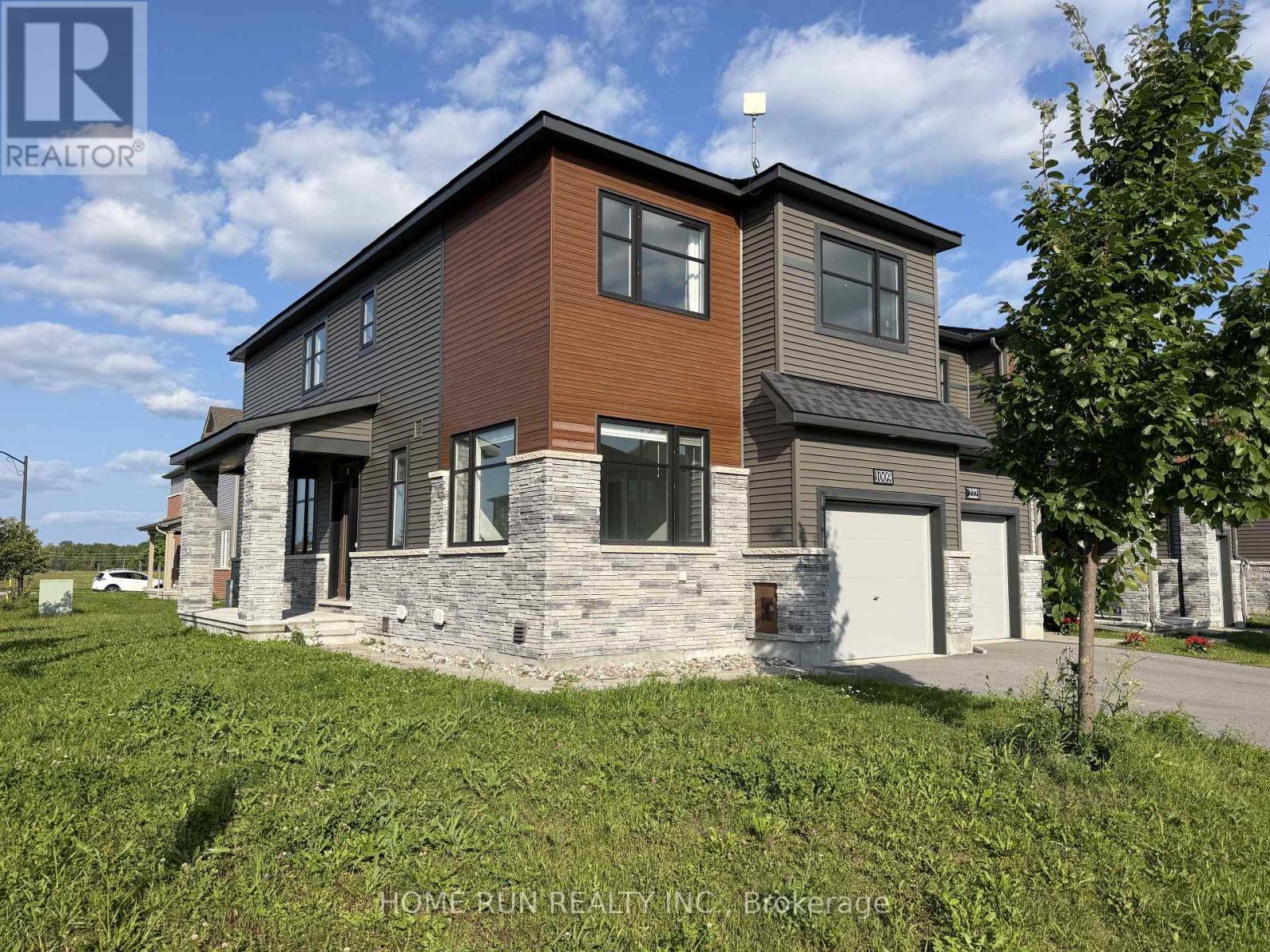1009 BALLYHALE HEIGHTS Property Photo 1