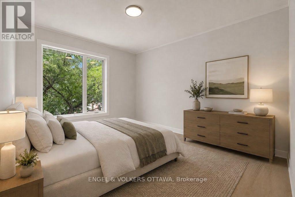 9 - 655 Donat Street Property Photo 7