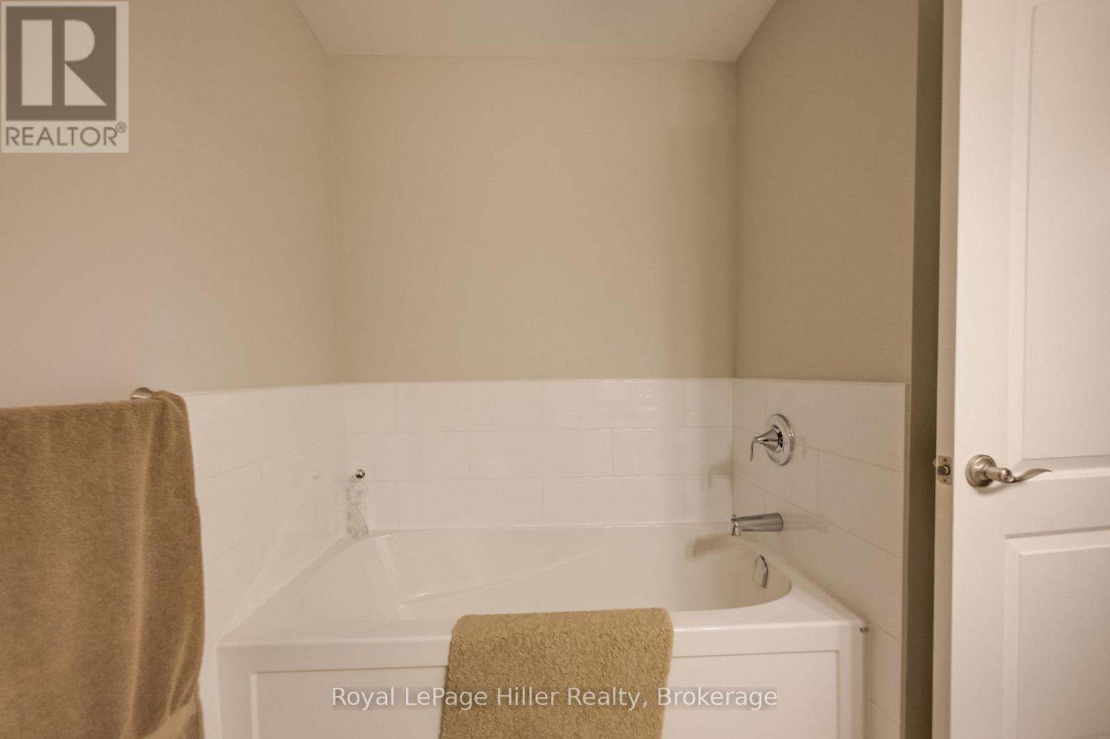35 Orr Street Property Photo 29
