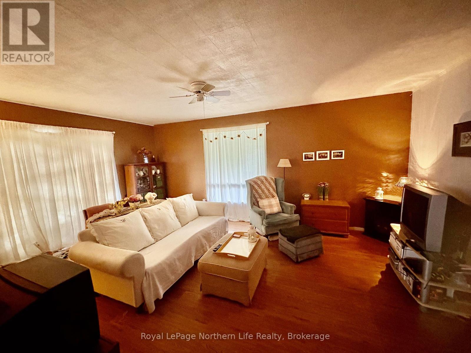 6a & 6b Mountainview Drive Property Photo 26