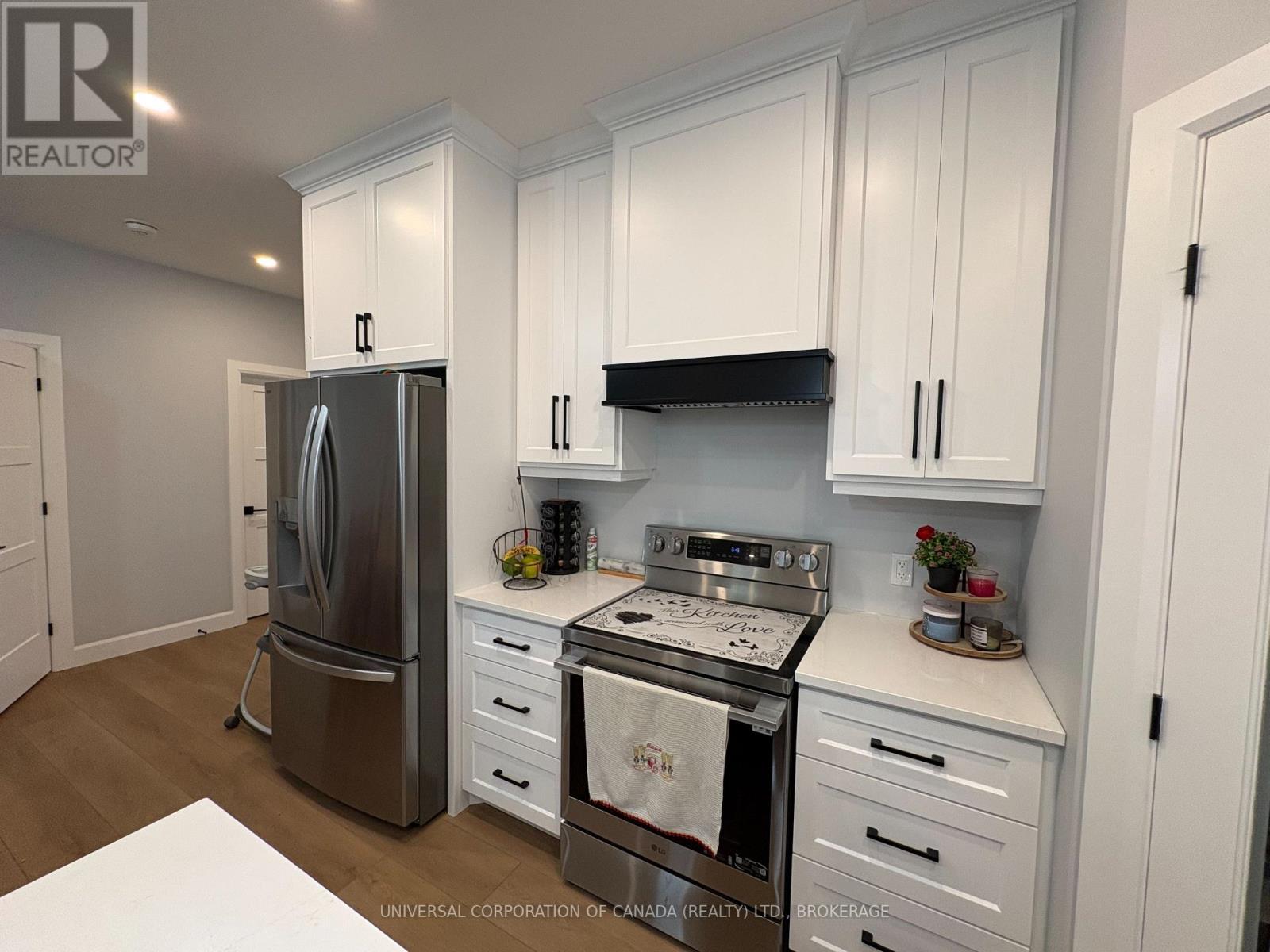 63 Rebecca Drive Property Photo 10