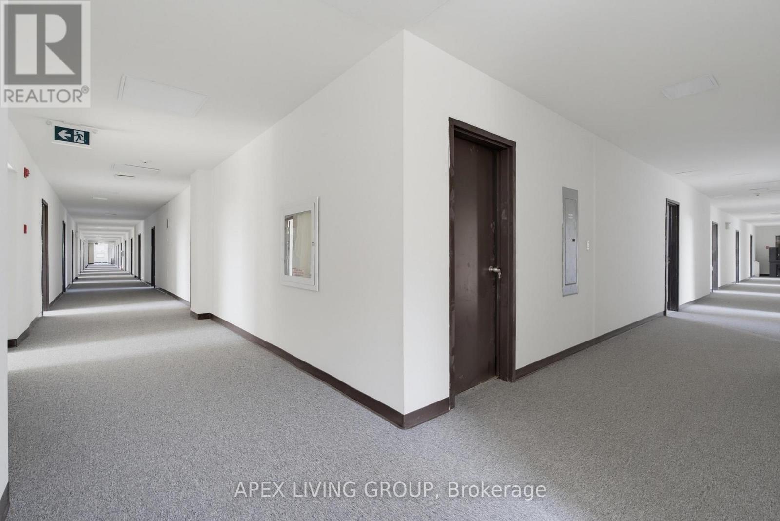 424 Quebec Avenue Property Photo 8