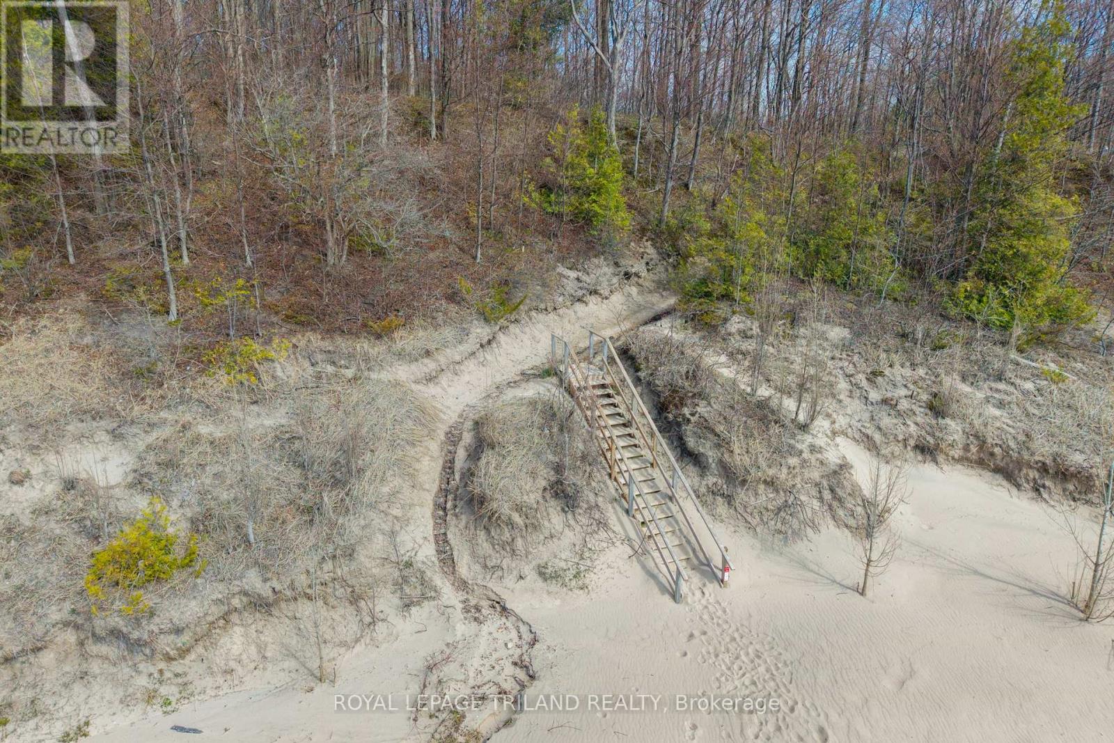 33714 Pavilion Road Property Photo 6