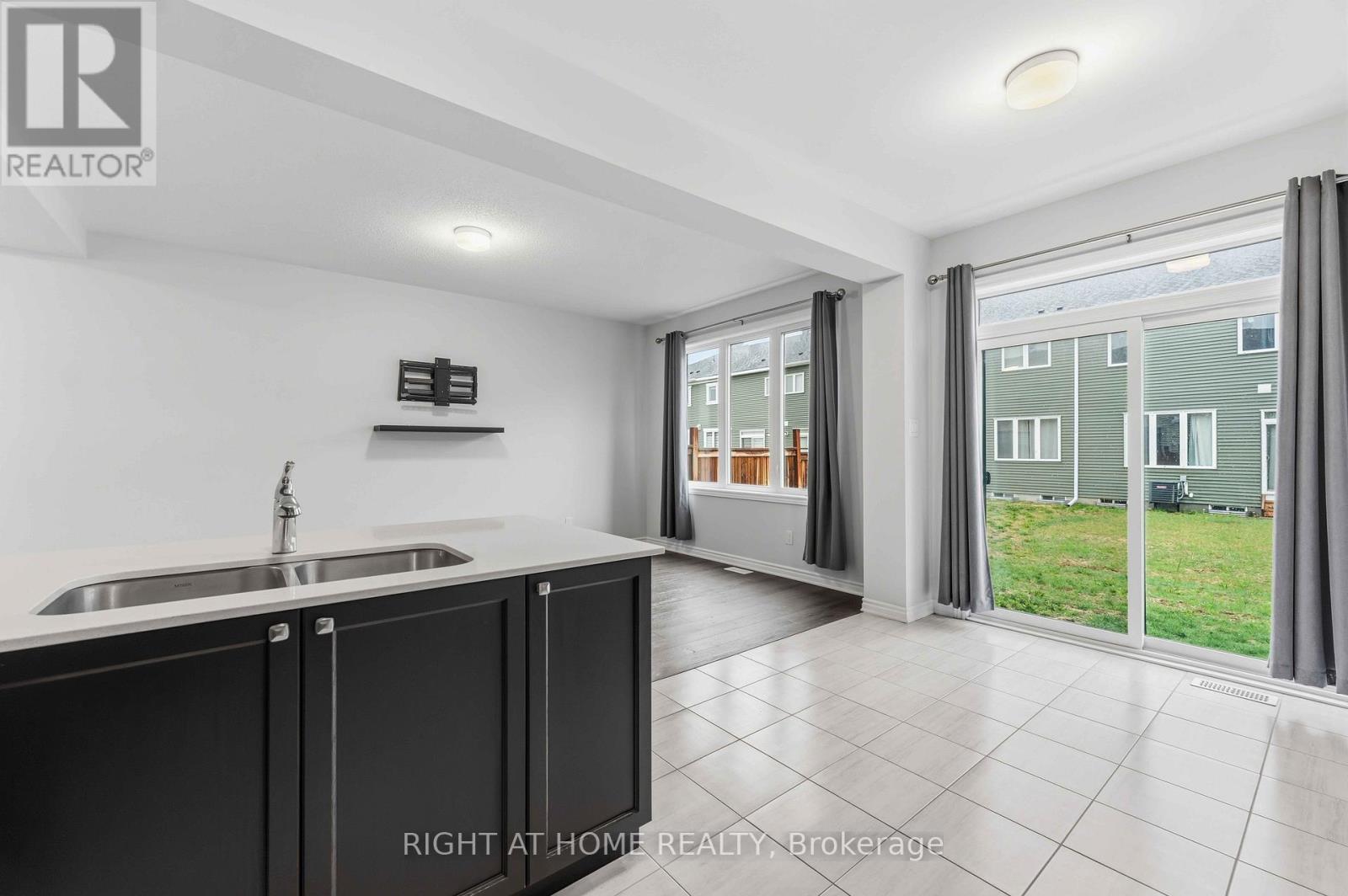 709 Derreen Avenue Property Photo 13