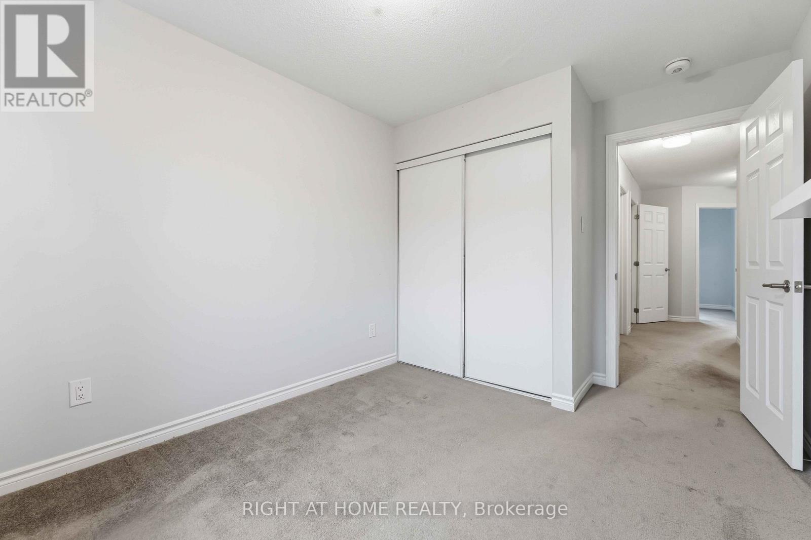 709 Derreen Avenue Property Photo 25