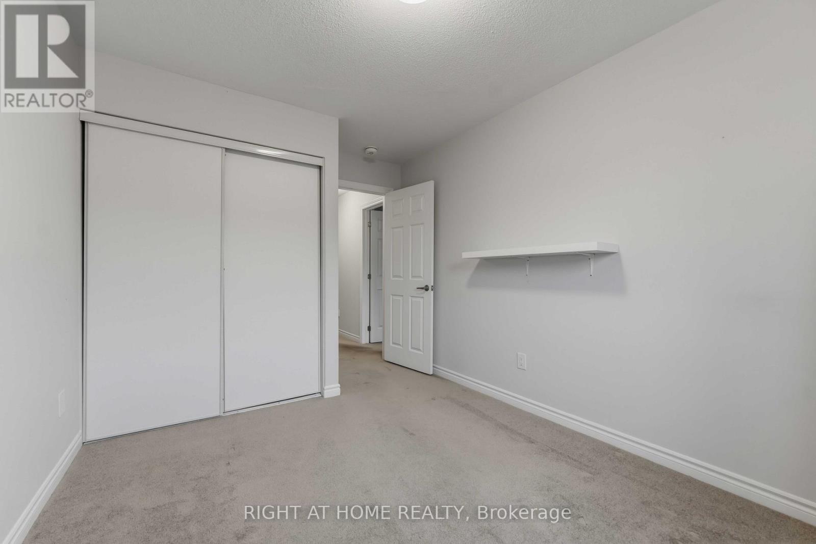 709 Derreen Avenue Property Photo 26