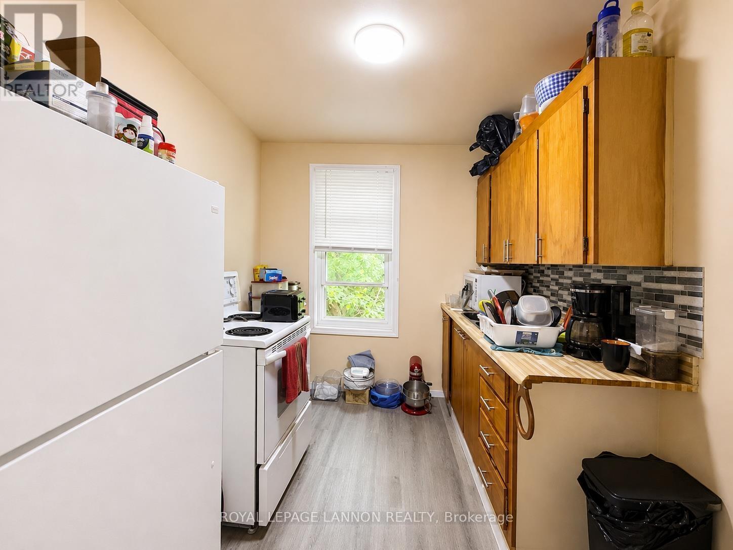 345 Syndicate Avenue N Property Photo 14