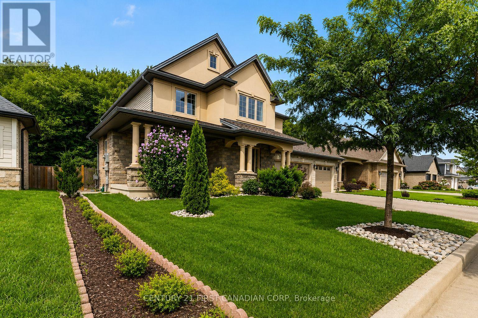 10 Birchall Lane Property Photo 3