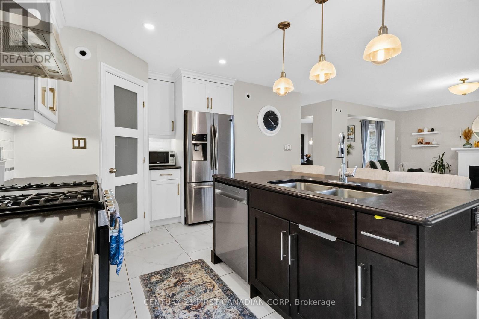 10 Birchall Lane Property Photo 25