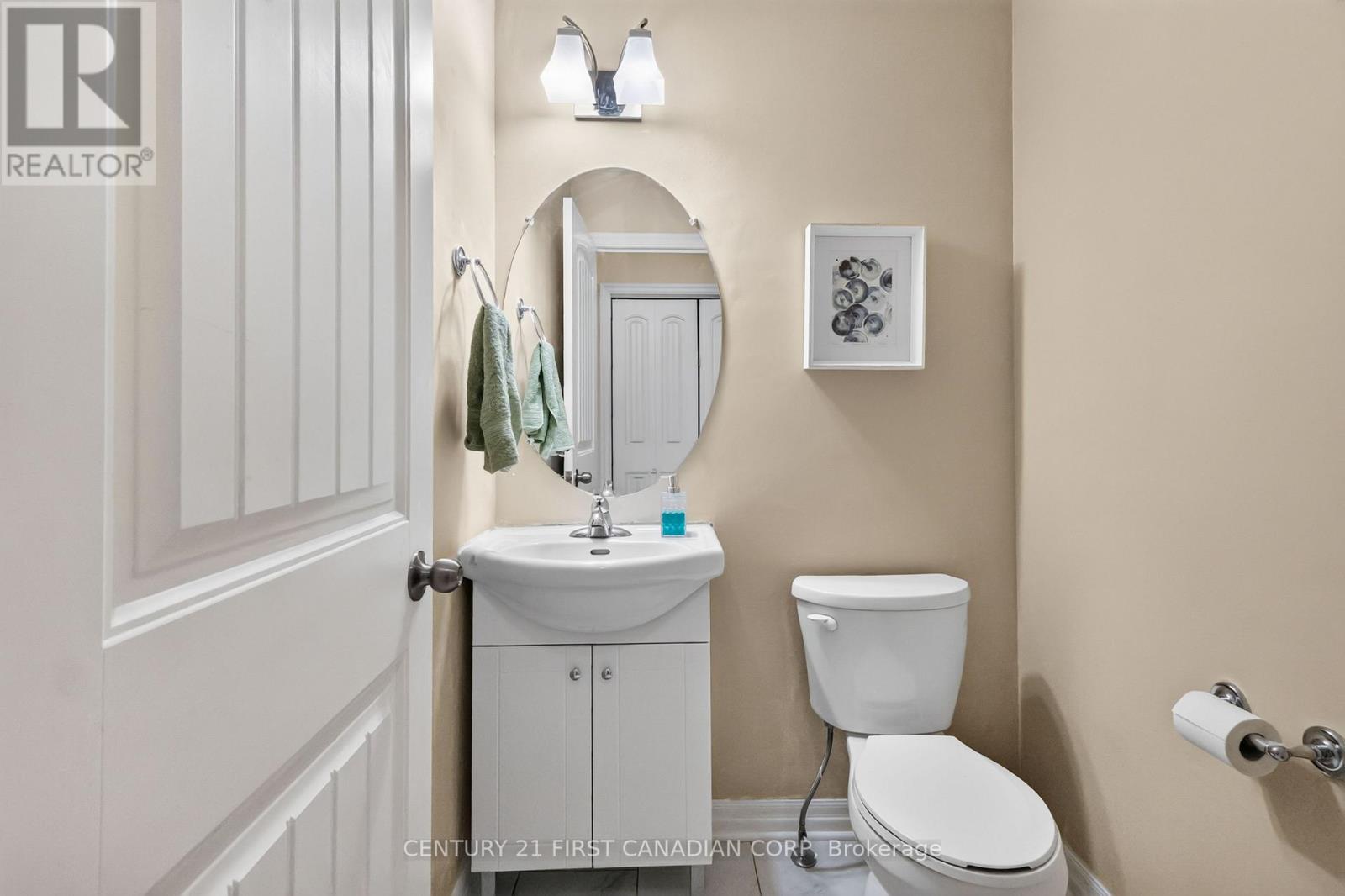 10 Birchall Lane Property Photo 28