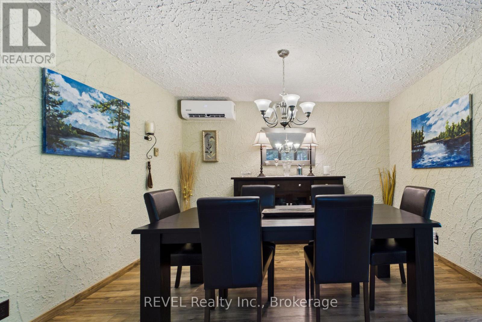 370 Segwun Boulevard Property Photo 14