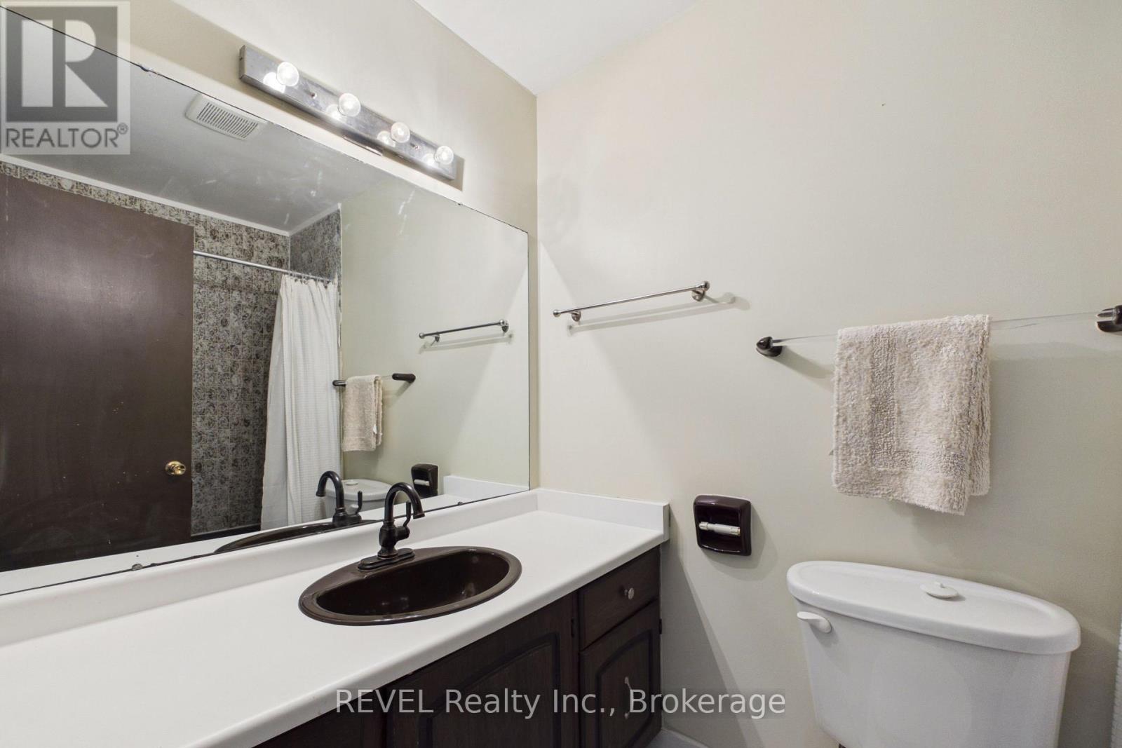 370 Segwun Boulevard Property Photo 24