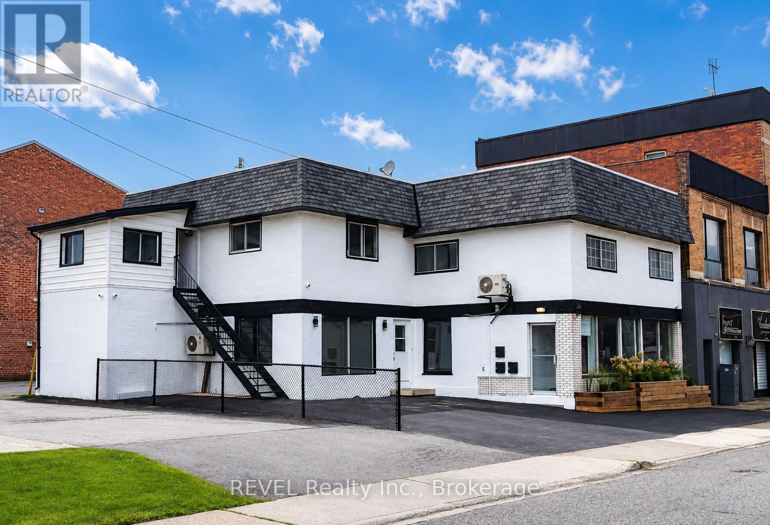 4691 ONTARIO AVENUE Property Photo 1
