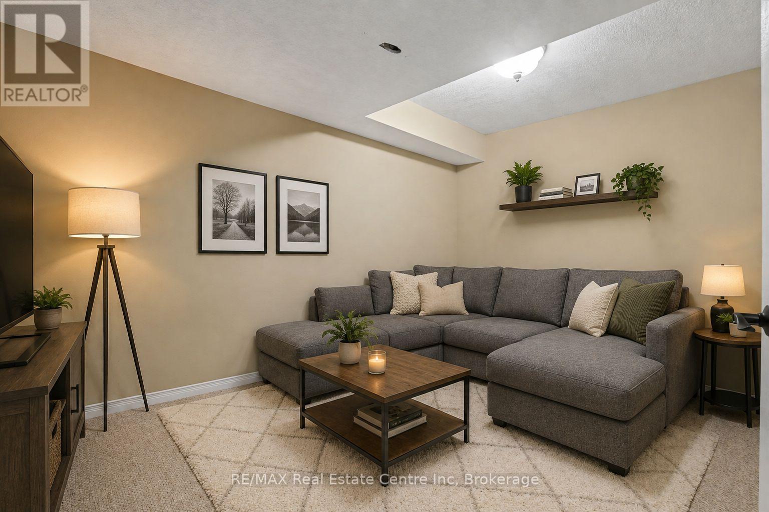 115 Mcfarlane Drive Property Photo 33