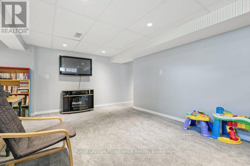 14 Parker Drive Property Photo 32