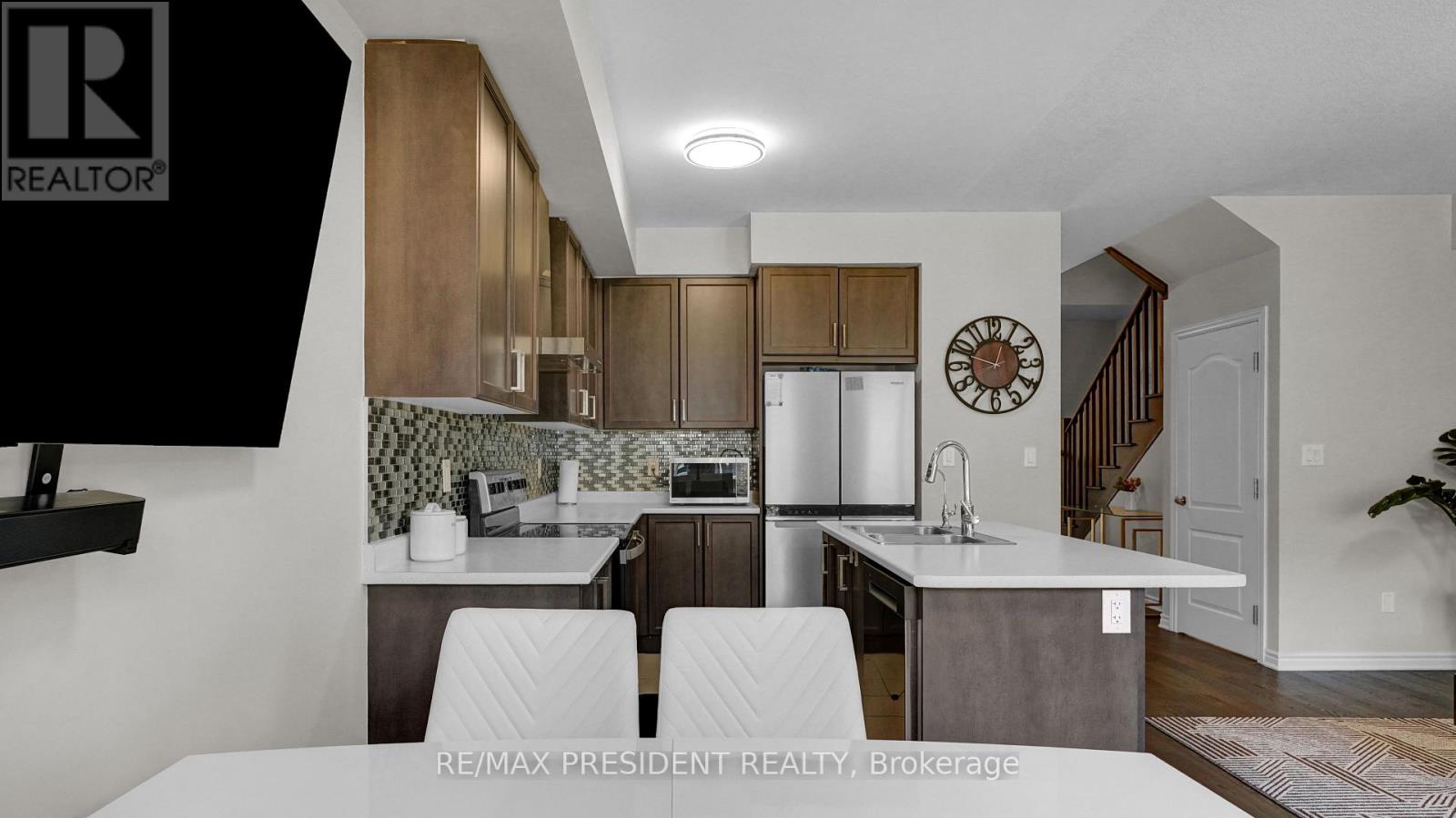 105 Eva Drive Property Photo 9