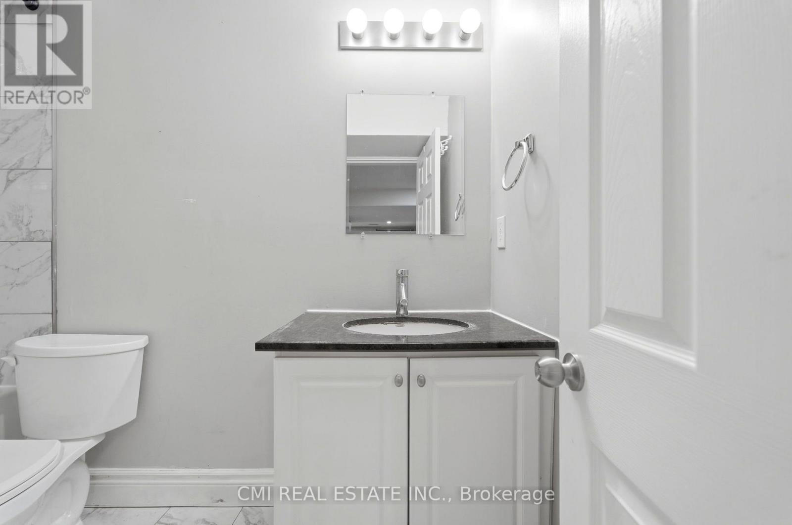 40 - 105 Bard Boulevard Property Photo 28
