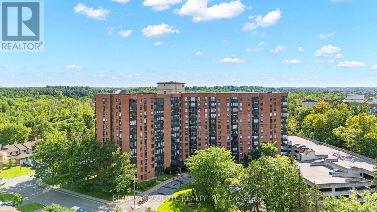 1109 - 80 Sandcastle Drive Property Photo 1
