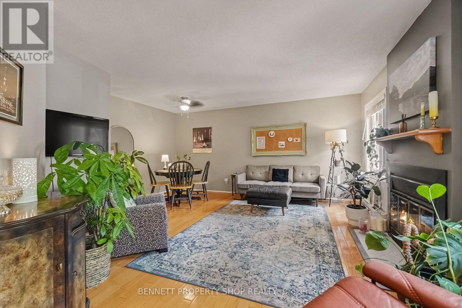 5 - 7 Timberview Way Property Photo 4