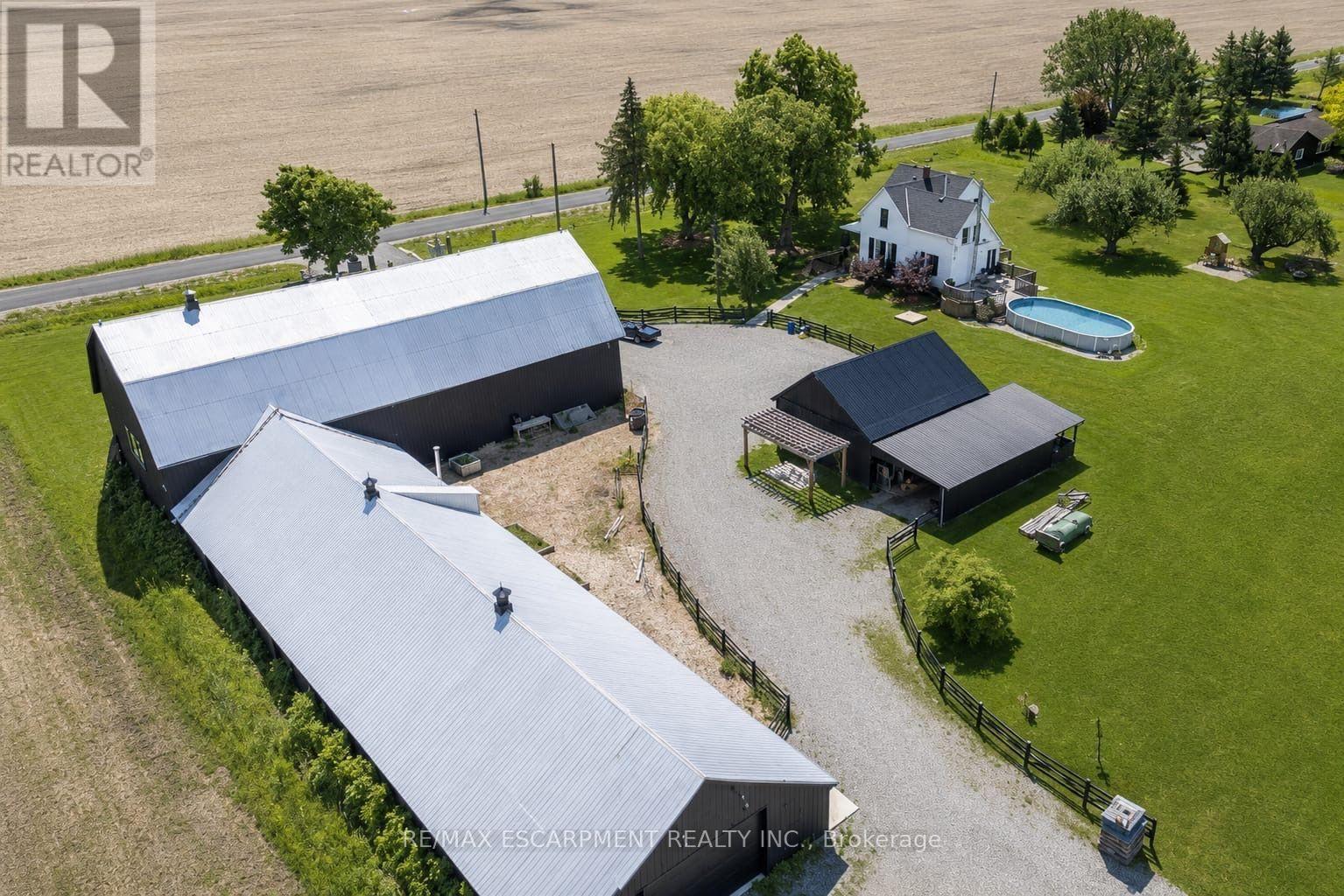 110 Cream Street Property Photo 1