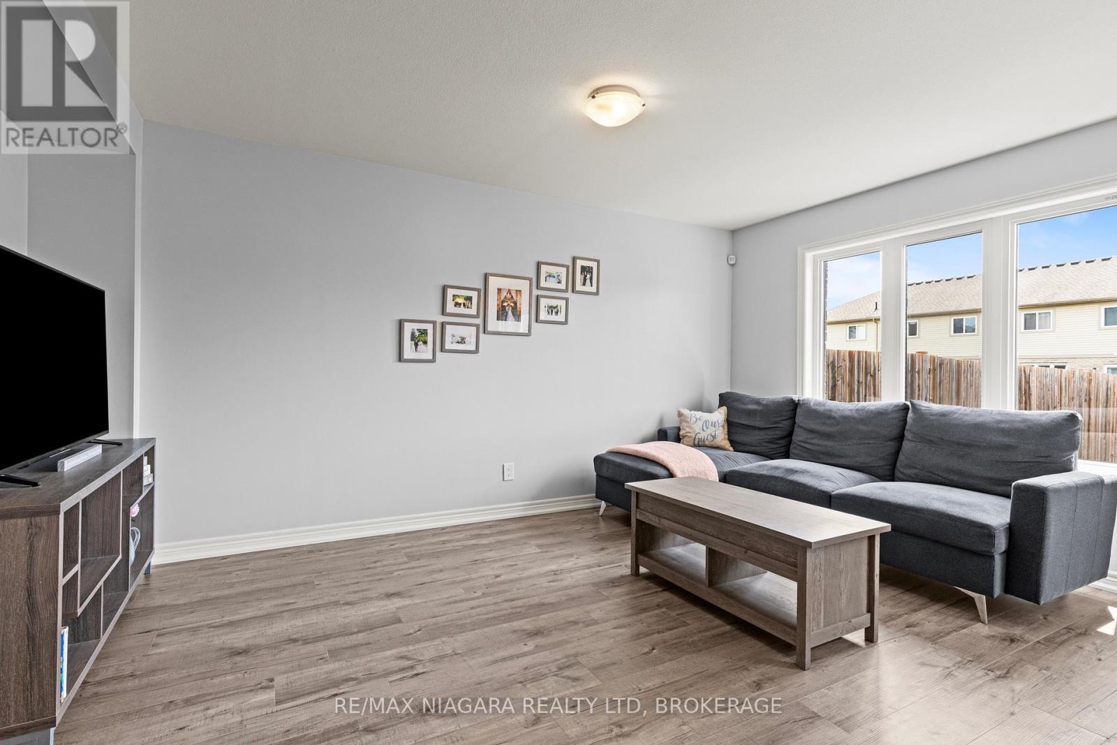 159 Heron Street Property Photo 6