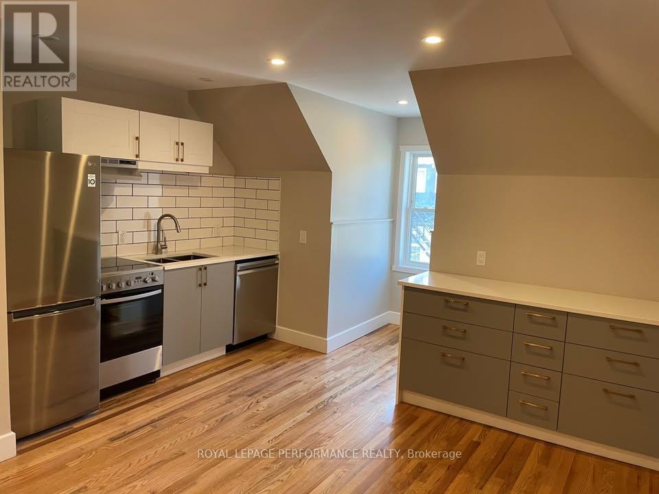 8 - 4 Range Road Property Photo 3