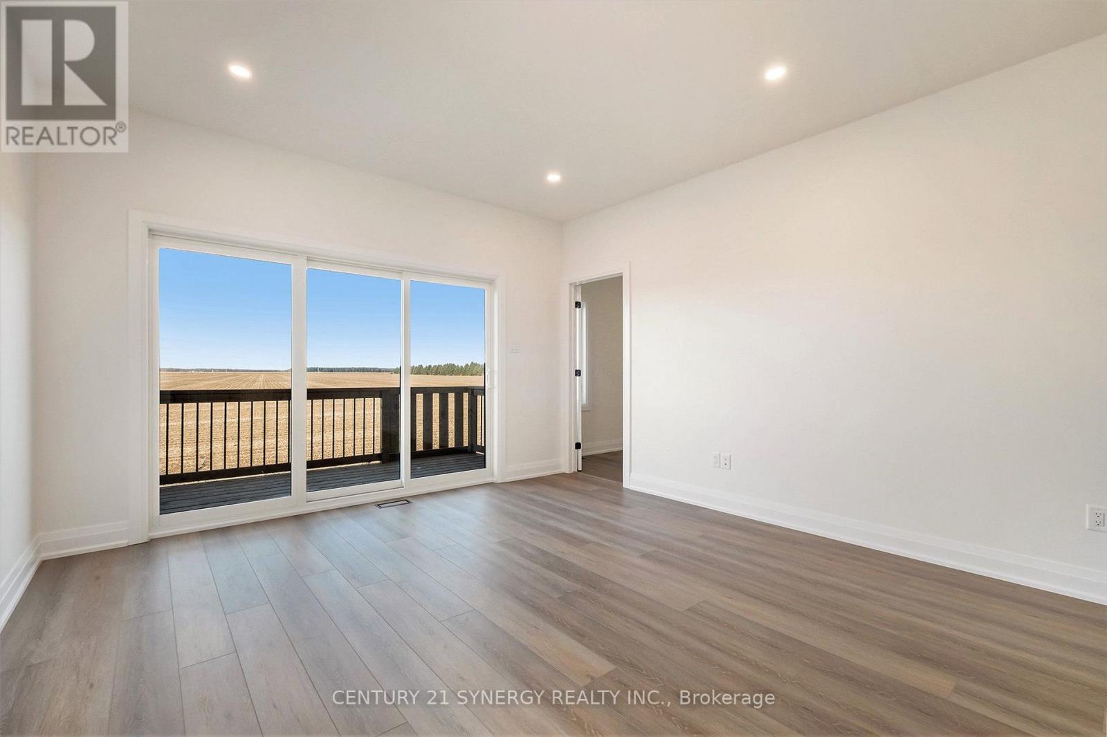 A - 261 Argile Street Property Photo 10
