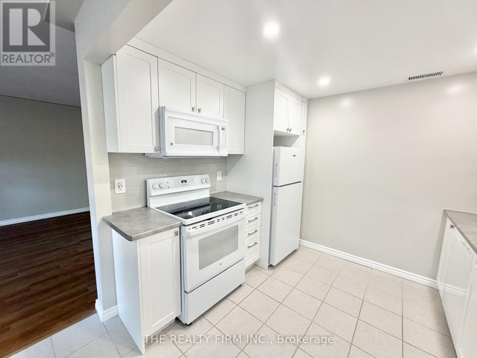 409 - 10 Beechwood Place Property Photo 7