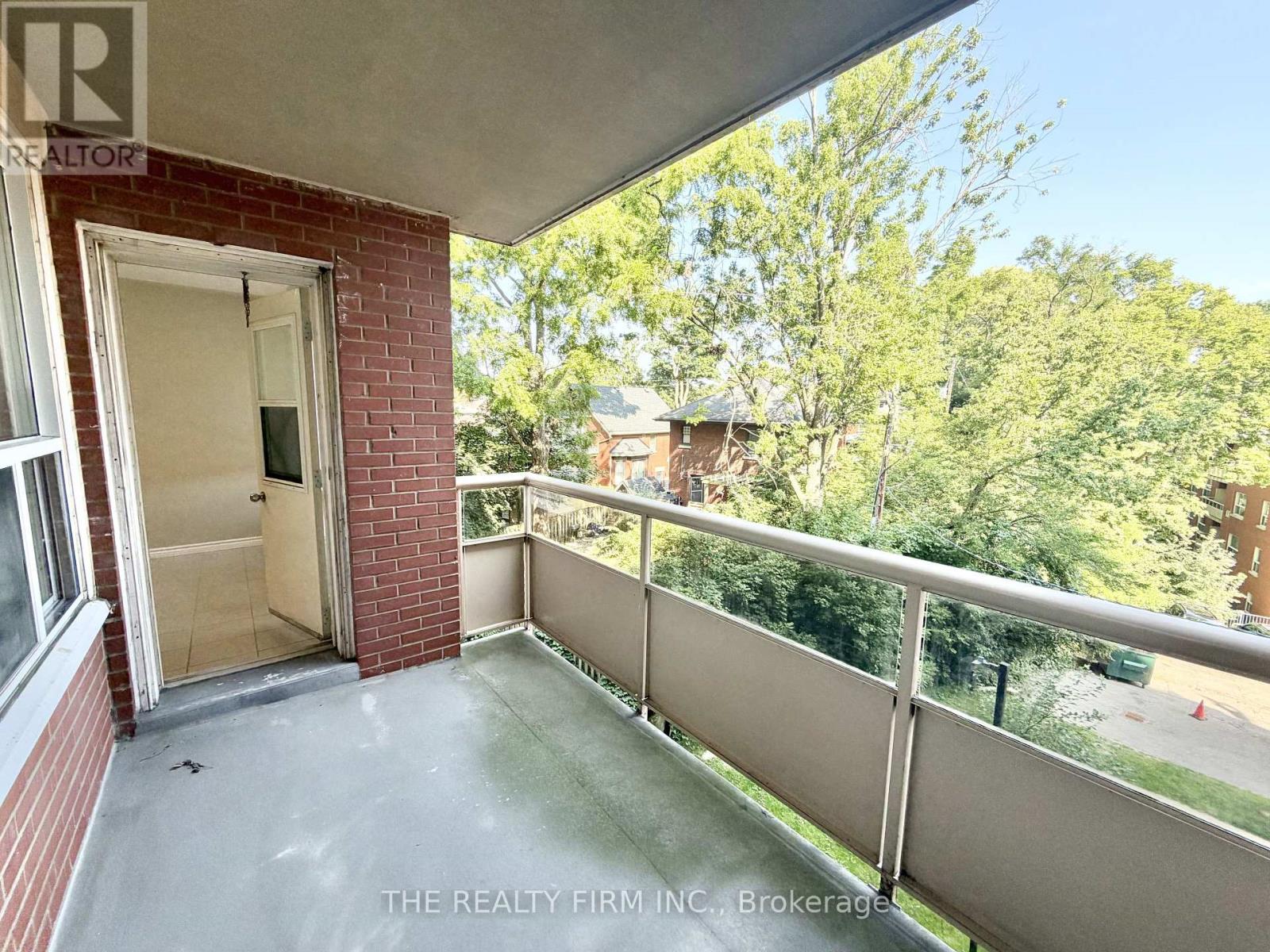409 - 10 Beechwood Place Property Photo 9