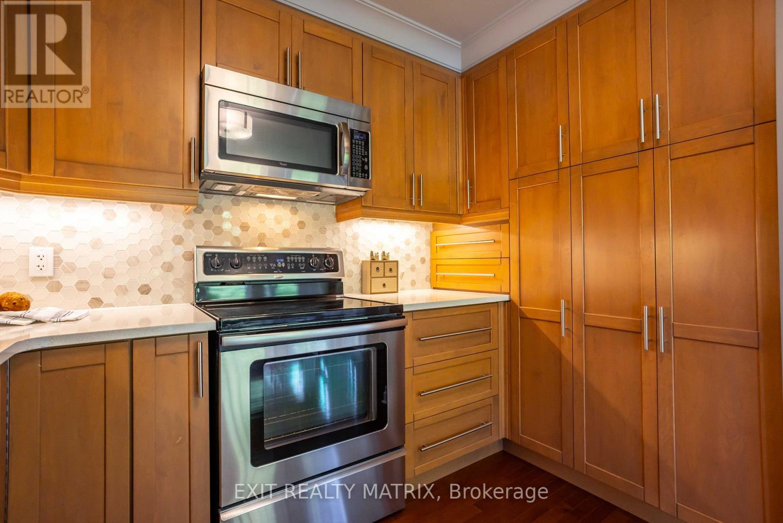 79 Radisson Drive Property Photo 21