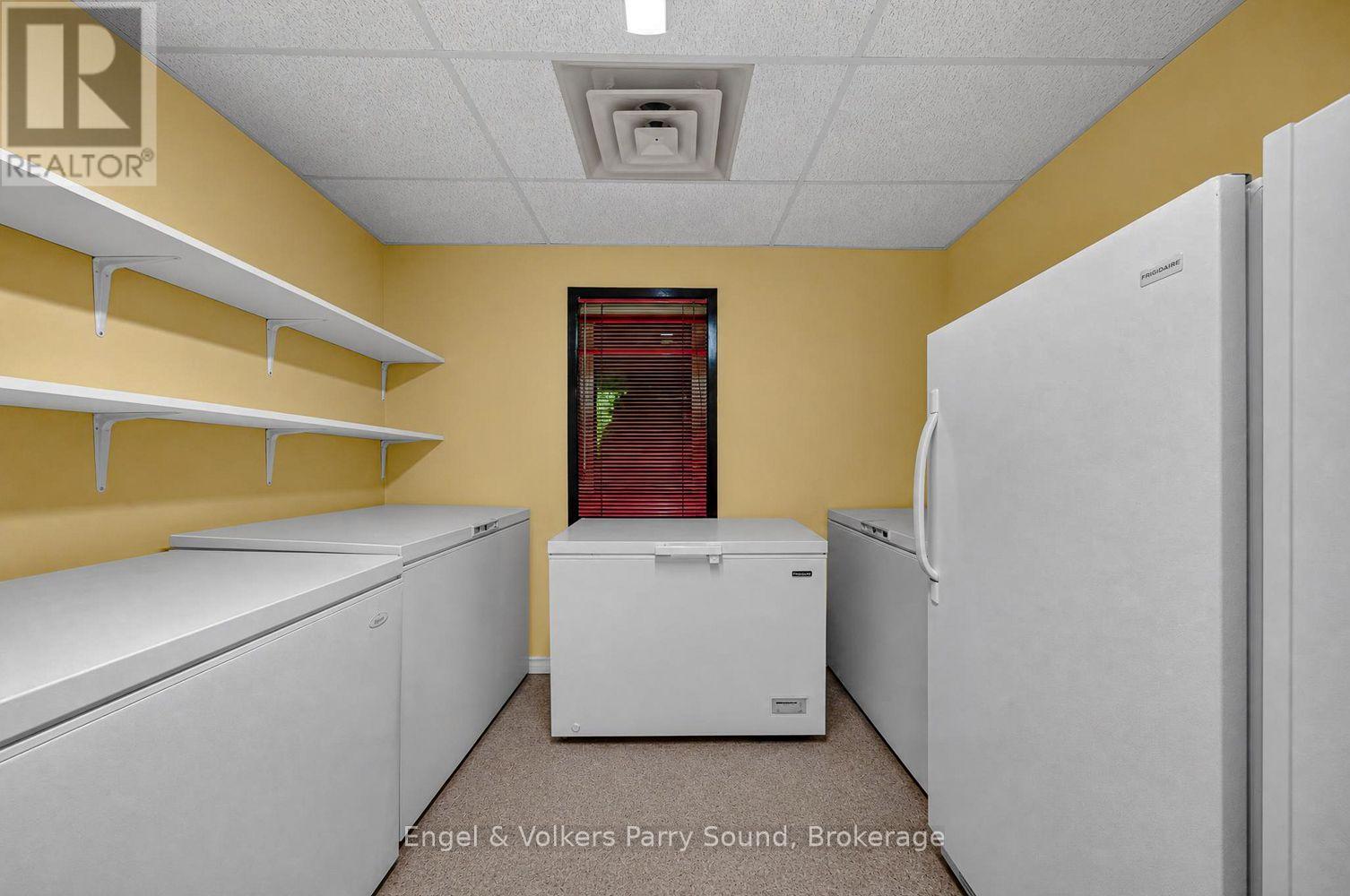 A & B - 93 James Street Property Photo 13