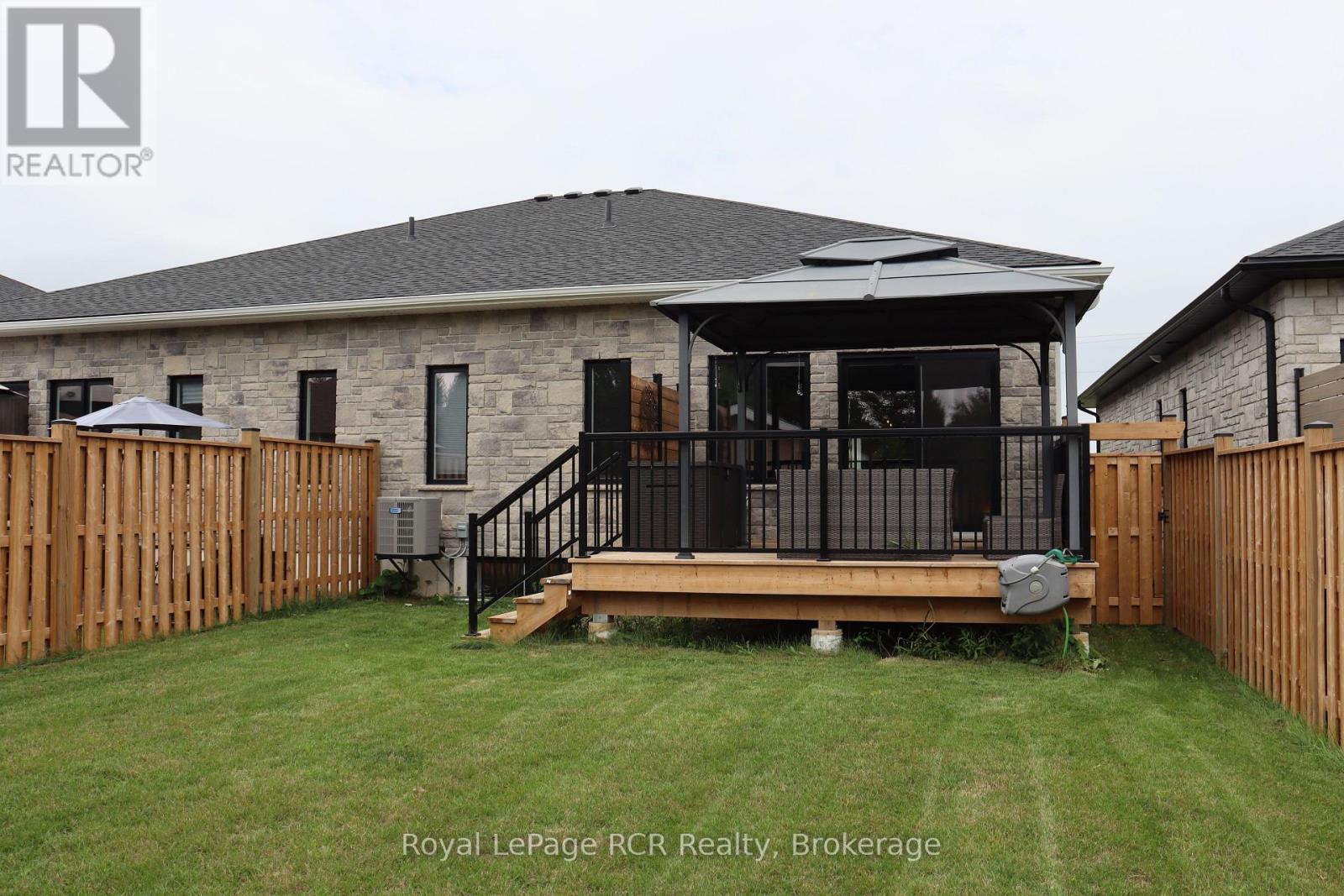 221130 Grey Road 9 Property Photo 11
