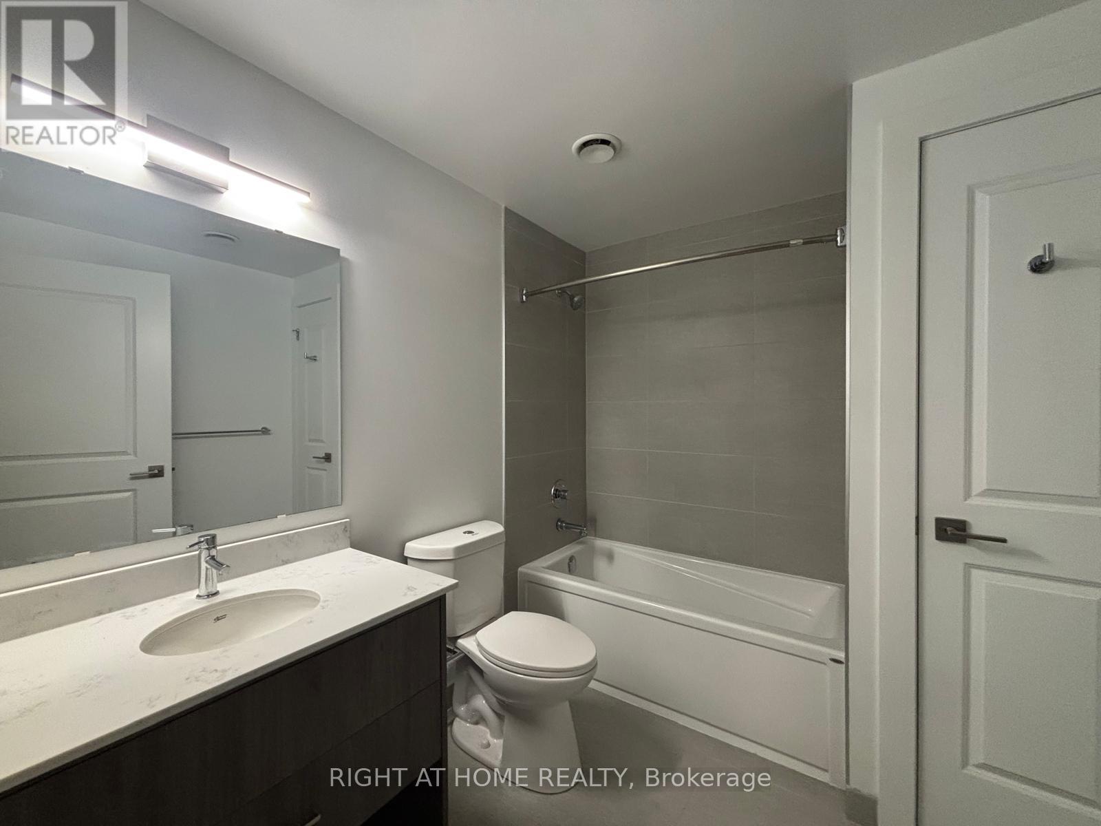 2007 - 15 Glebe Street Property Photo 10