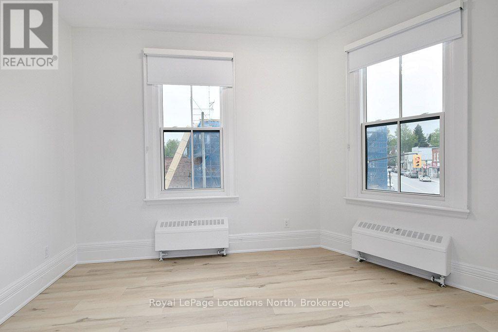 1 Bruce Street N Property Photo 12