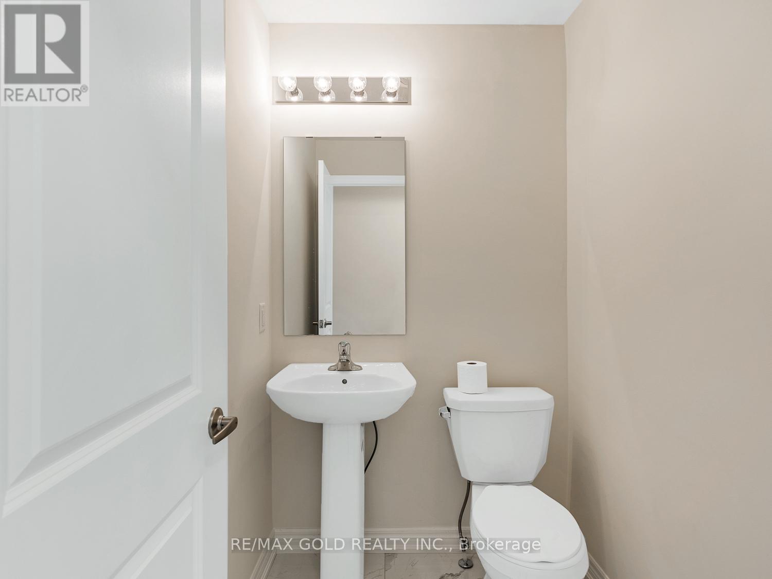 93 Pinot Crescent Property Photo 7