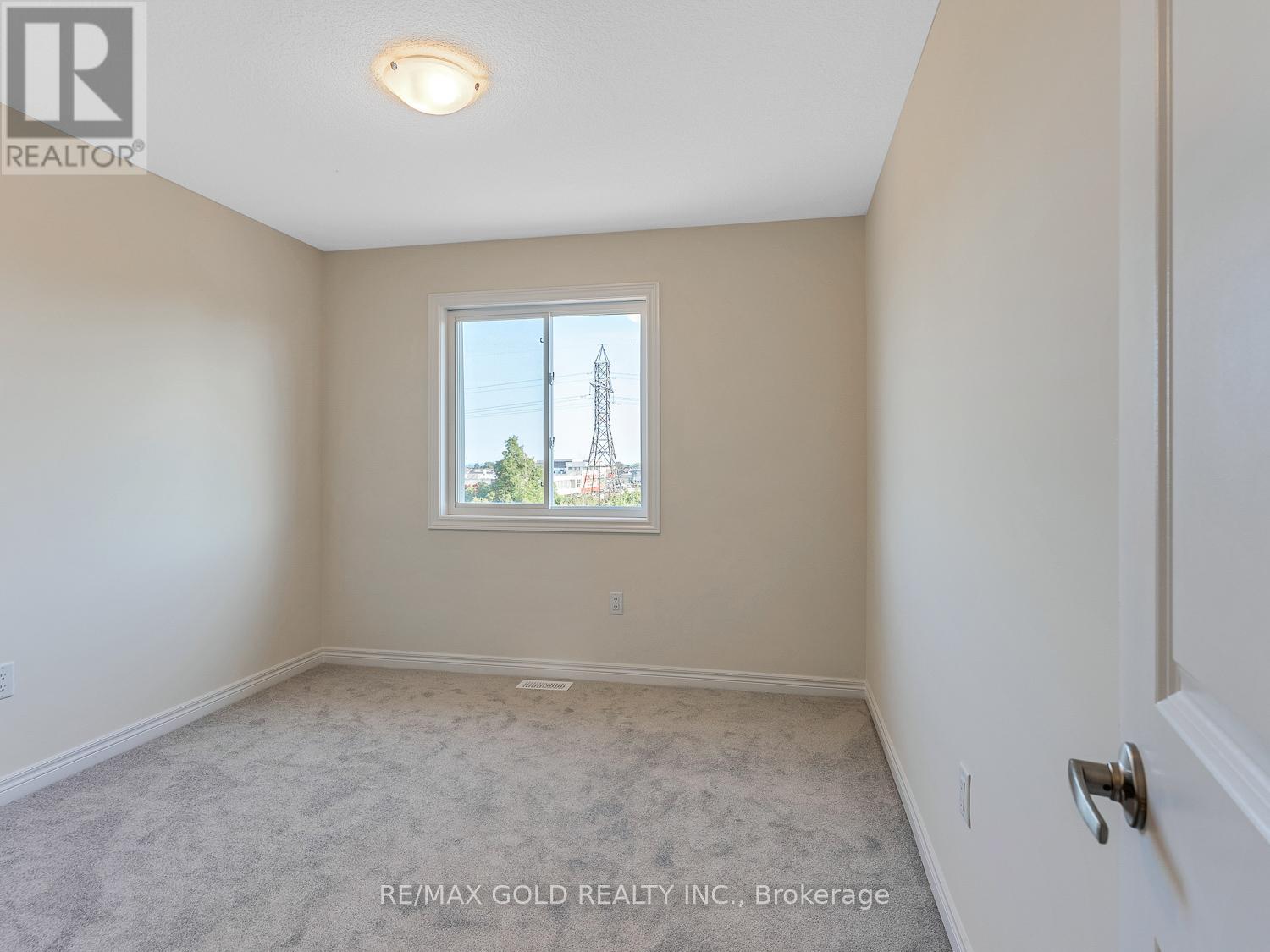 93 Pinot Crescent Property Photo 23