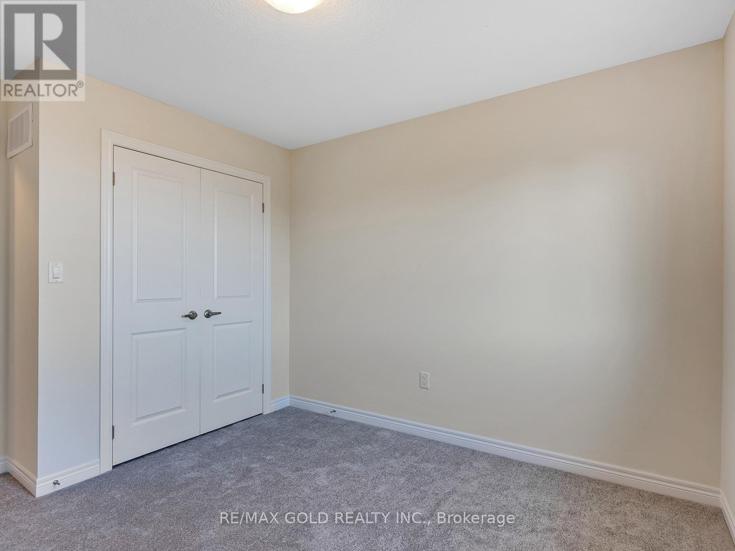 93 Pinot Crescent Property Photo 24