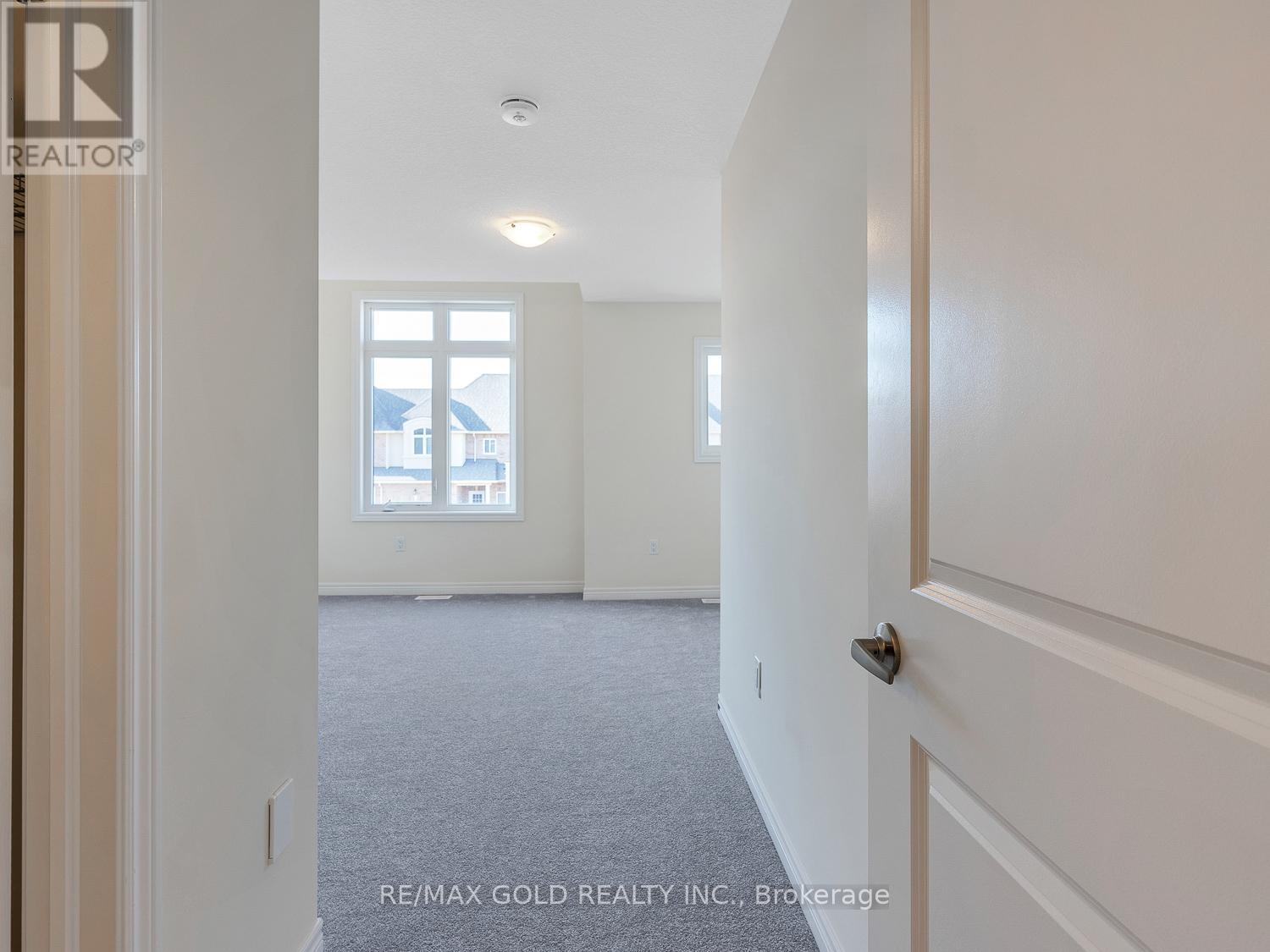 93 Pinot Crescent Property Photo 27