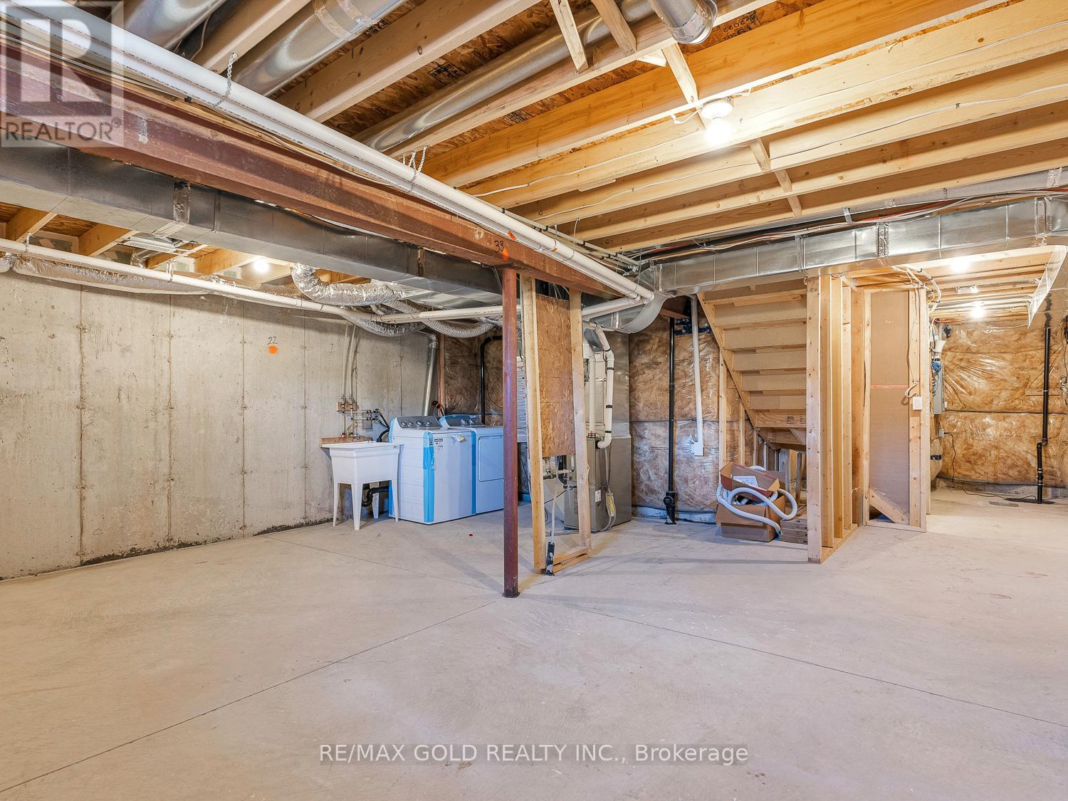93 Pinot Crescent Property Photo 38