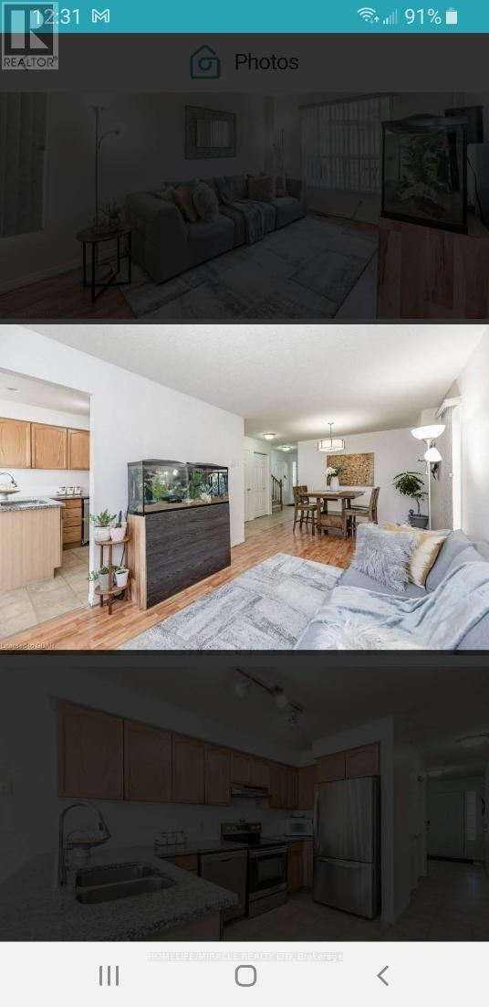 68 Wood Grove Crescent Property Photo 8