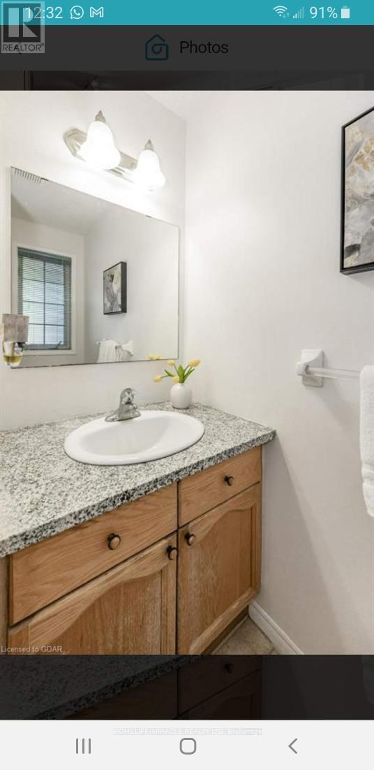 68 Wood Grove Crescent Property Photo 18