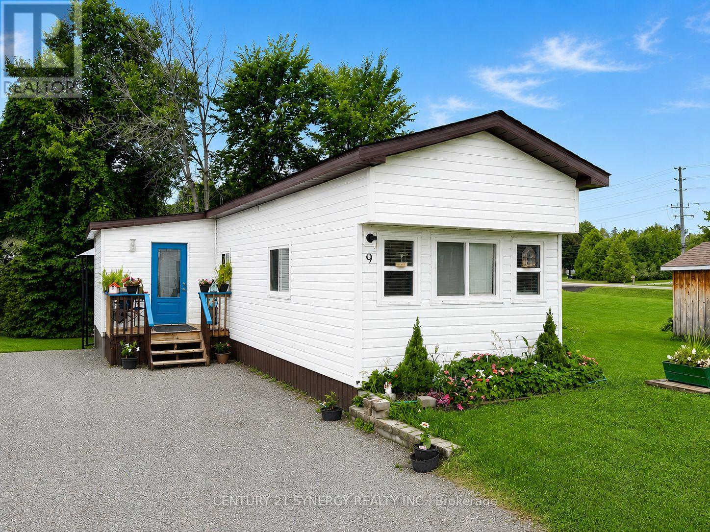9 Echo Drive Property Photo 1