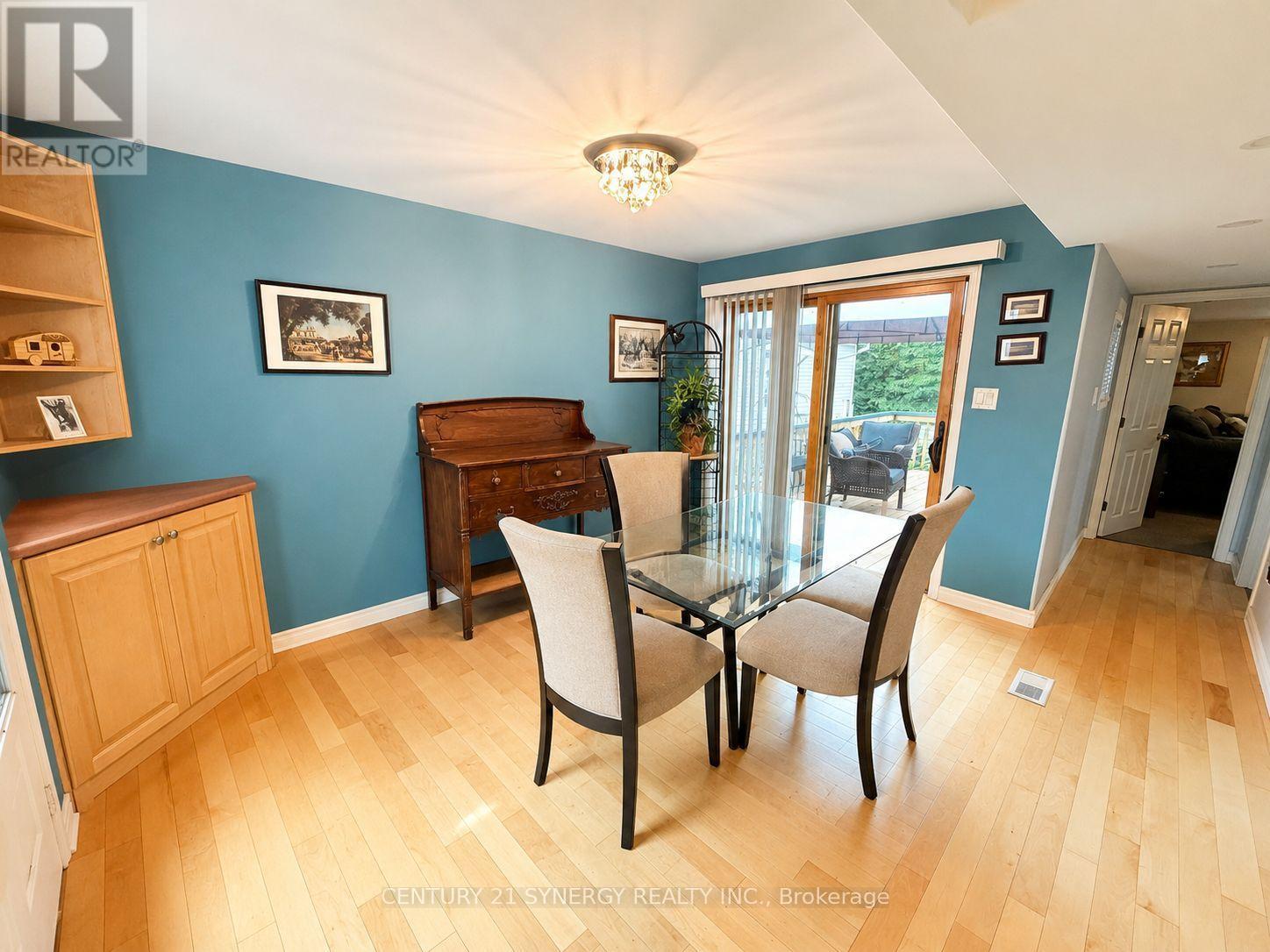 9 Echo Drive Property Photo 6