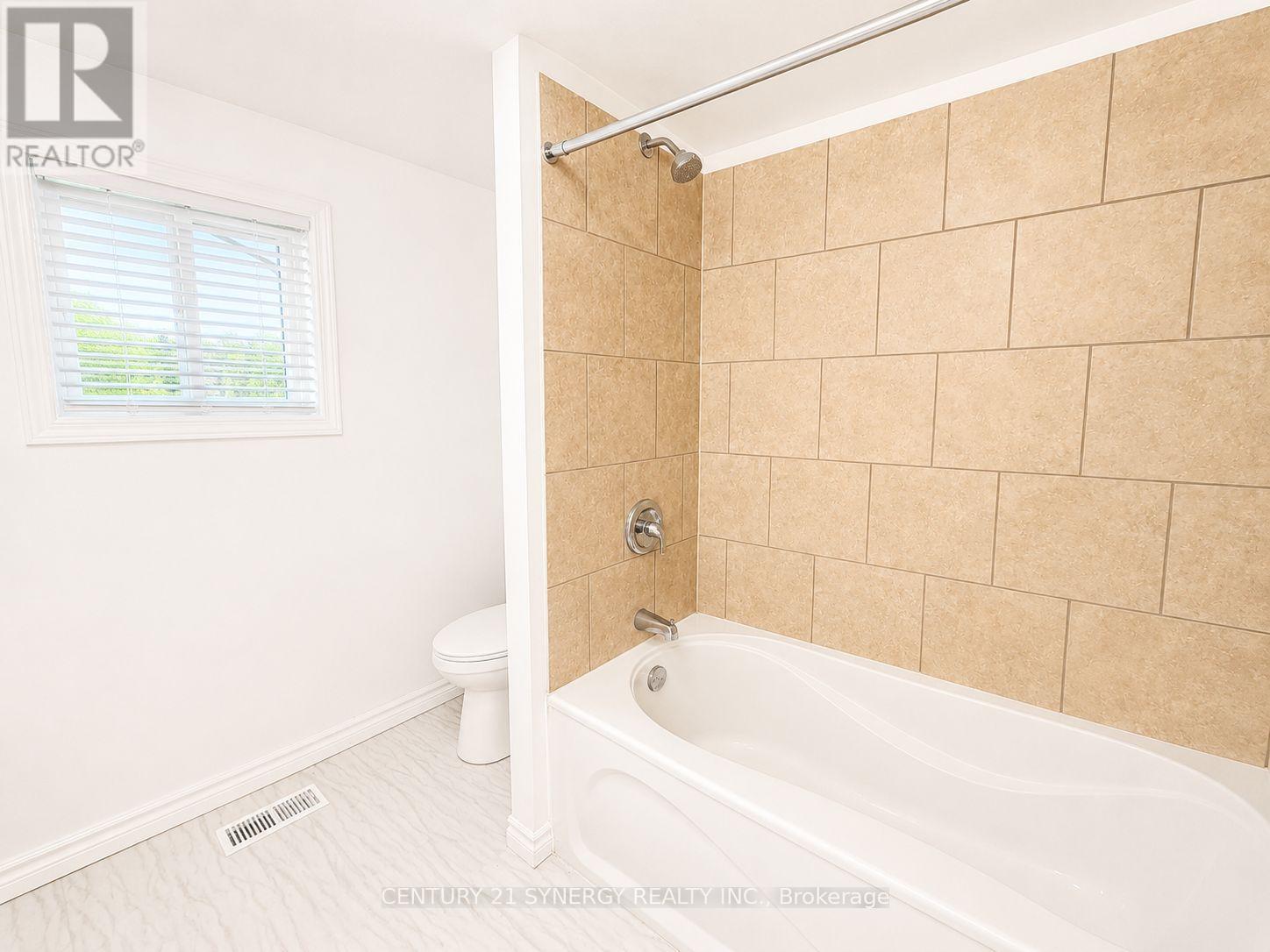 9 Echo Drive Property Photo 17