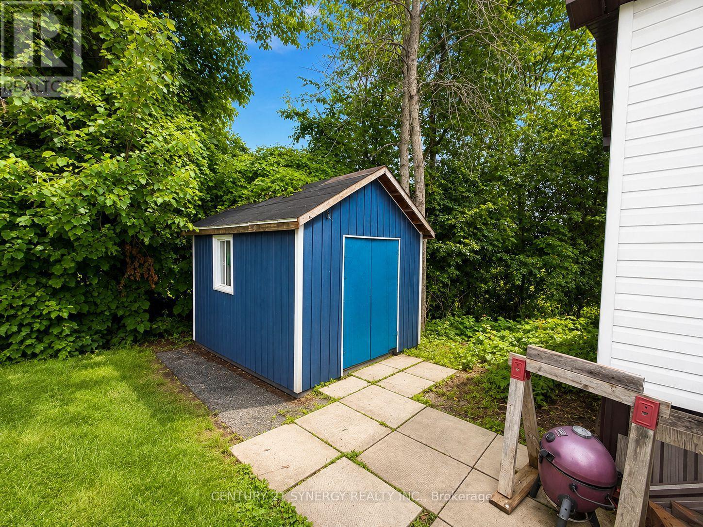 9 Echo Drive Property Photo 23