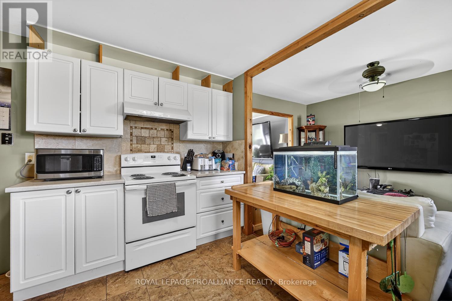 4751-4759-4765 County Road 15 Road Property Photo 38