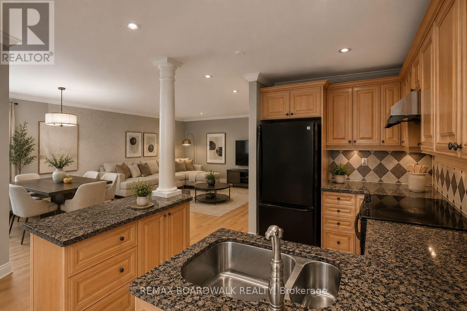 561 Aquaview Drive Property Photo 13